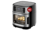 Air Fryer Forno 12L Mondial preta com painel digital ligada na bancada da cozinha.