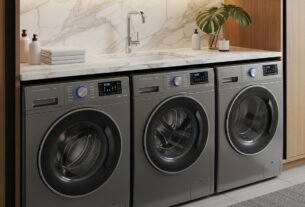 Comparativo de três máquinas de lavar titanium das marcas Hisense, Panasonic e Midea em ambiente de lavanderia moderna. Melhor Máquina de Lavar e Secar